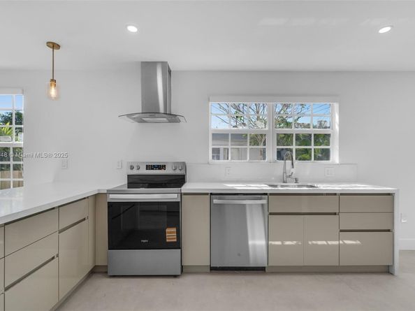 4010 Greenwood Ave, West Palm Beach FL 33407