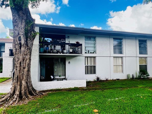 4001 N University Dr 103, Sunrise FL 33351