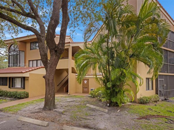 15499 N Miami Lakeway N 208, Miami Lakes FL 33014