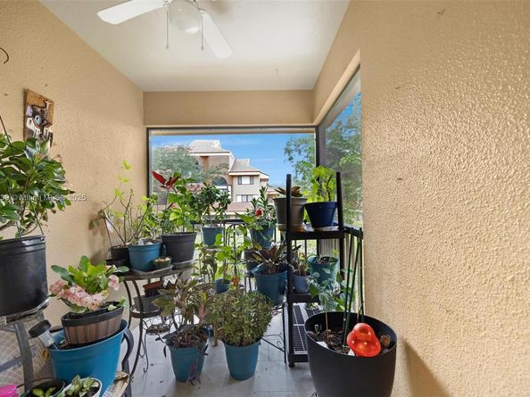 15499 N Miami Lakeway N 208, Miami Lakes FL 33014