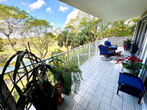 3850 Washington St 317, Hollywood FL 33021