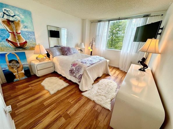 3850 Washington St 317, Hollywood FL 33021
