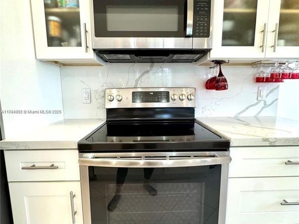 3850 Washington St 317, Hollywood FL 33021