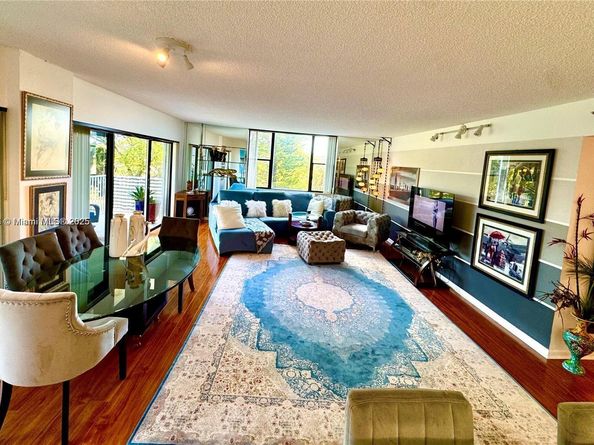 3850 Washington St 317, Hollywood FL 33021