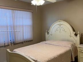 13001 SW 11th Ct 303A, Pembroke Pines FL 33027