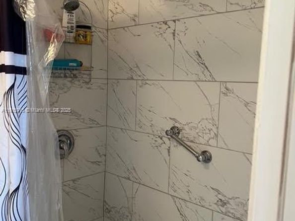 13001 SW 11th Ct 303A, Pembroke Pines FL 33027