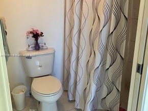 13001 SW 11th Ct 303A, Pembroke Pines FL 33027