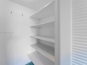 1980 S Ocean Dr 21E, Hallandale Beach FL 33009