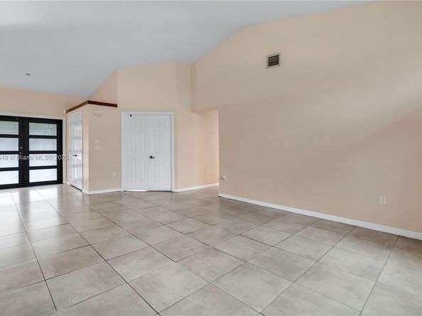 400 NW 202nd Way, Pembroke Pines FL 33029