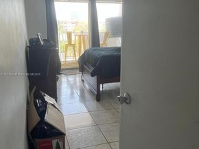 8000 Harding Ave 5B, Miami Beach FL 33141