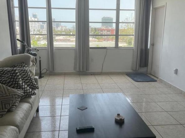 8000 Harding Ave 5B, Miami Beach FL 33141