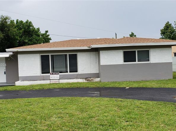 6181 Wiley St, Hollywood FL 33023