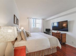 3000 S Ocean Dr 514, Hollywood FL 33019