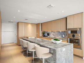 500 Alton 3402.03, Miami Beach FL 33139