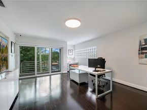 1880 S Bayshore Dr, Miami FL 33133