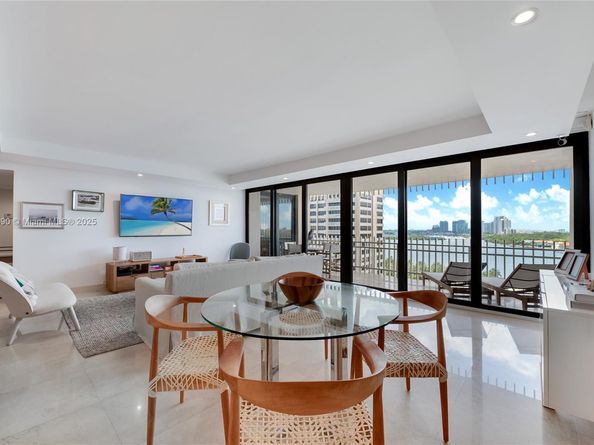2 Grove Isle Dr B1108, Miami FL 33133