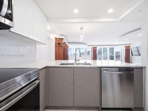1717 N Bayshore Dr A3354, Miami FL 33132