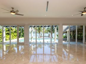 425 N Shore Dr, Miami Beach FL 33141