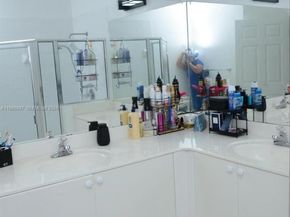 12505 SW 124th Ct, Miami FL 33186
