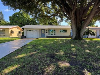 6004 NW 70th Ave