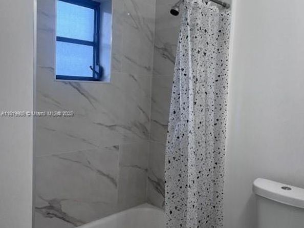 21221 SW 120 Ave, Miami FL 33177