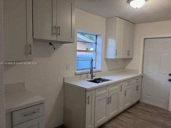 21221 SW 120 Ave, Miami FL 33177