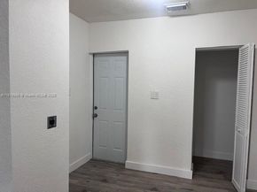 21221 SW 120 Ave, Miami FL 33177