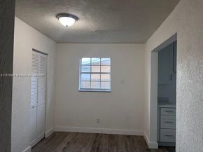 21221 SW 120 Ave, Miami FL 33177