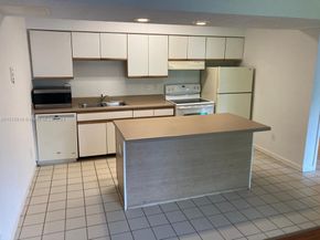 3985 W Mcnab Rd A111, Pompano Beach FL 33069