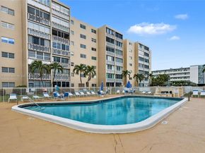 420 NE 12th Ave 208, Hallandale Beach FL 33009