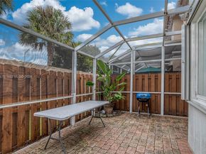 11227 NW 73rd Ter, Doral FL 33178