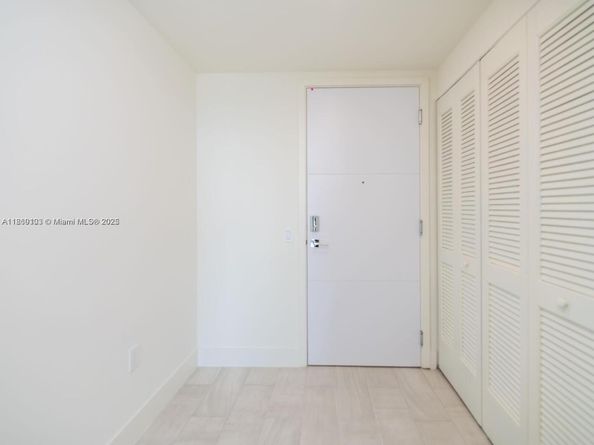2000 Metropica Way 2509, Sunrise FL 33323