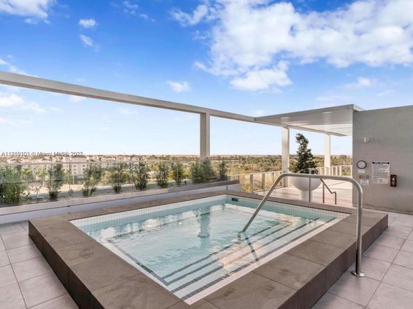 2000 Metropica Way 2509, Sunrise FL 33323