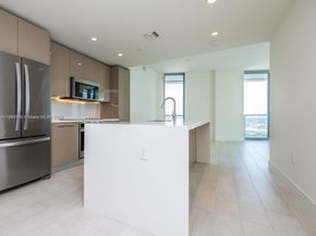 2000 Metropica Way 2509, Sunrise FL 33323