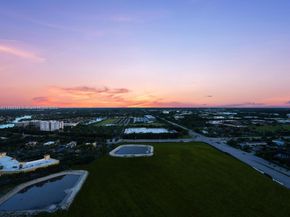 2000 Metropica Way 2509, Sunrise FL 33323