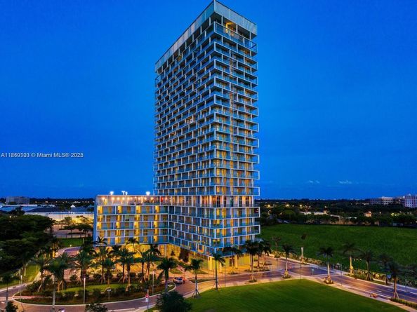 2000 Metropica Way 2509, Sunrise FL 33323