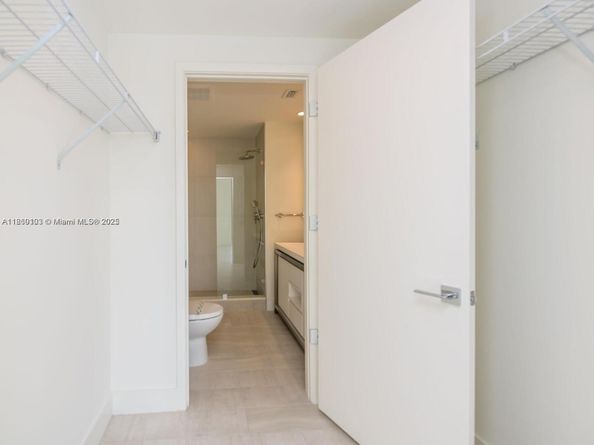 2000 Metropica Way 2509, Sunrise FL 33323