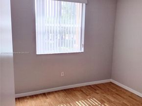 654 SW 106th Ave 1502, Pembroke Pines FL 33025