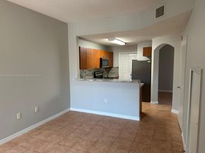 654 SW 106th Ave 1502, Pembroke Pines FL 33025