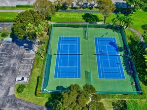 7145 N Huntington Ln 205, Delray Beach FL 33446