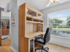 7145 N Huntington Ln 205, Delray Beach FL 33446