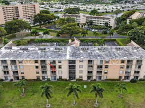 7145 N Huntington Ln 205, Delray Beach FL 33446