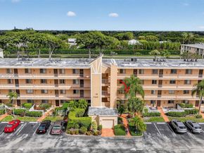 7145 N Huntington Ln 205, Delray Beach FL 33446