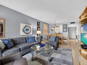 7145 N Huntington Ln 205, Delray Beach FL 33446