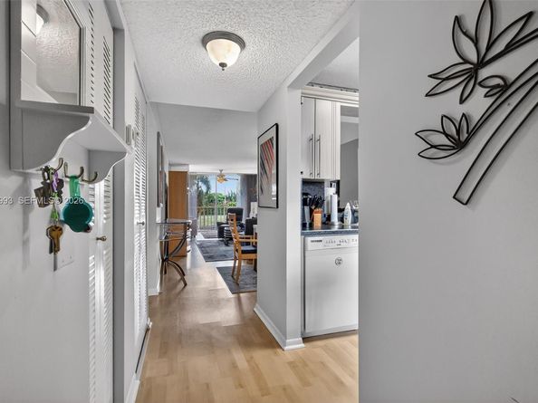 7145 N Huntington Ln 205, Delray Beach FL 33446