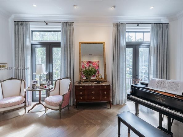 743 Almeria Ave, Coral Gables FL 33134