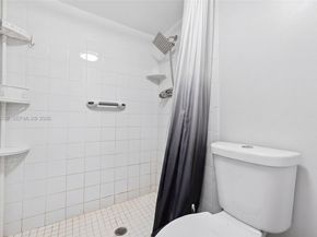 401 Golden Isles Dr 303, Hallandale Beach FL 33009