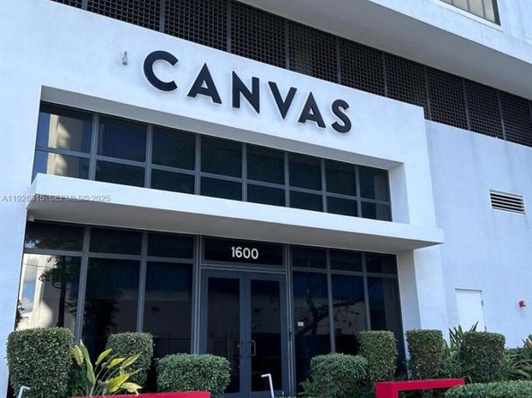 1600 NE 1st Avenue 1011, Miami FL 33132