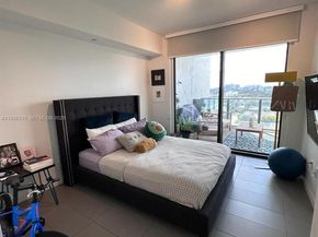 1600 NE 1st Avenue 1011, Miami FL 33132