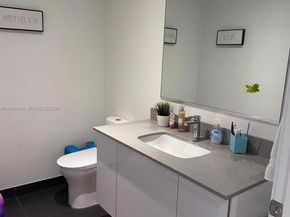 1600 NE 1st Avenue 1011, Miami FL 33132